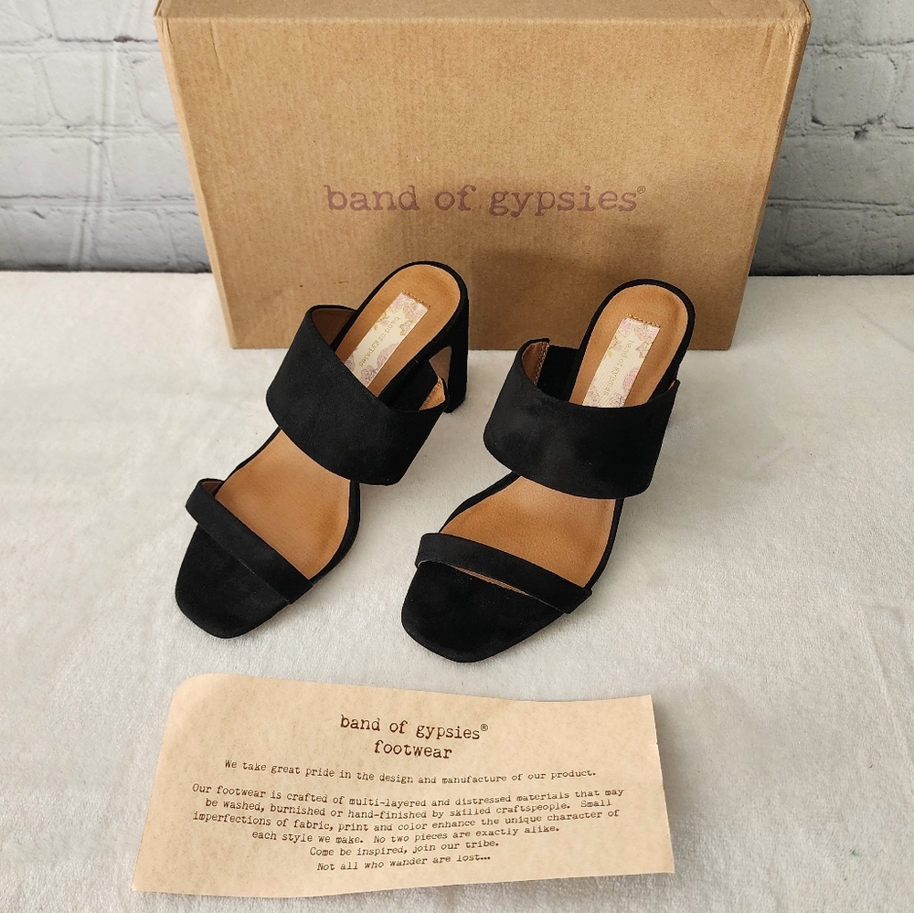 Band of Gypsies Black Slip on Sandal Heels